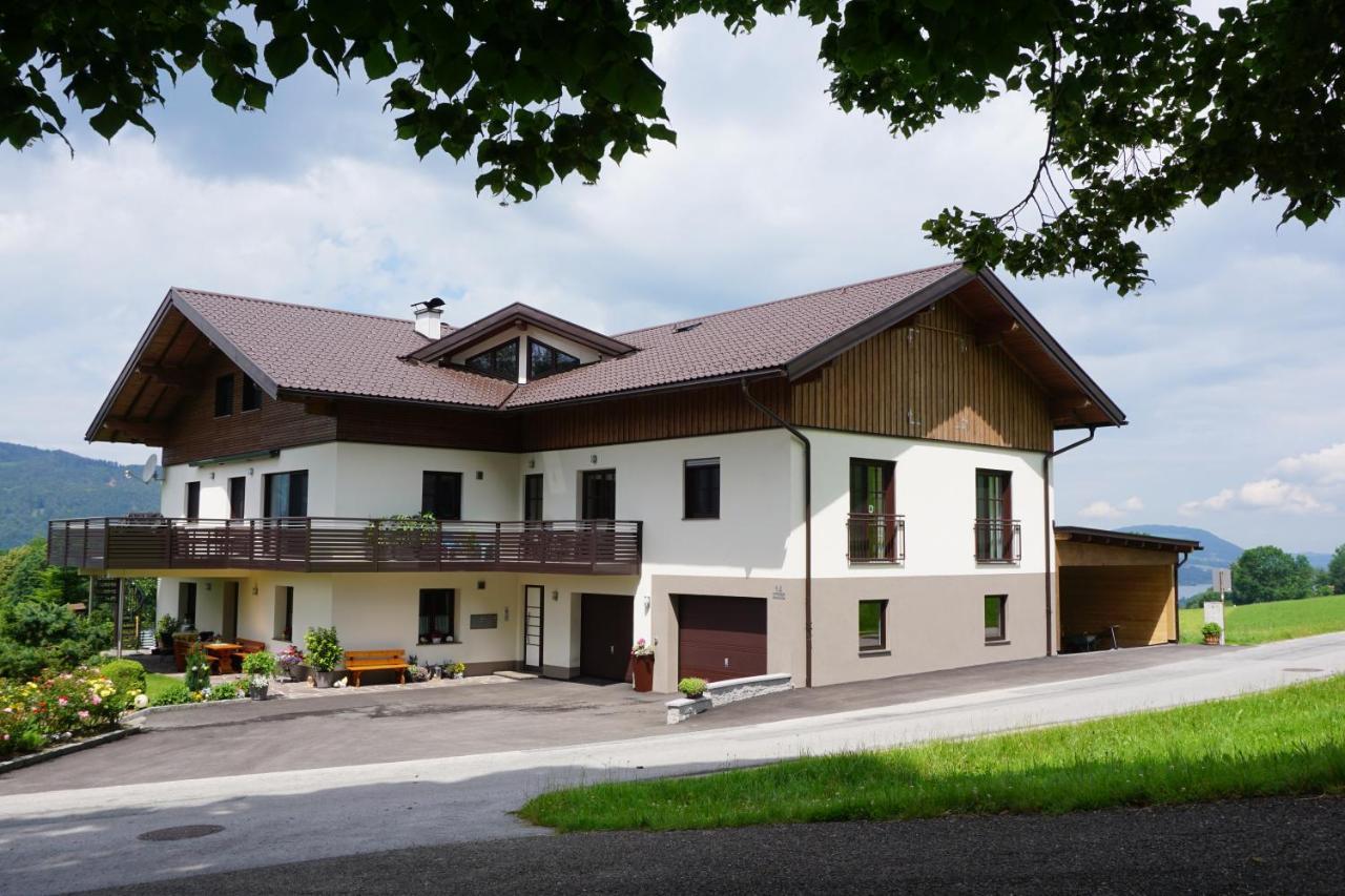 Ferienwohnung Hausleitner Zell am Moos Kültér fotó